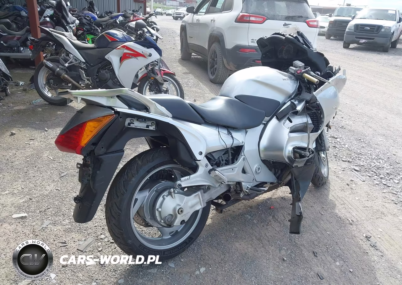 2007 Honda St1300 VIN:JH2SC51057M500385 - 4