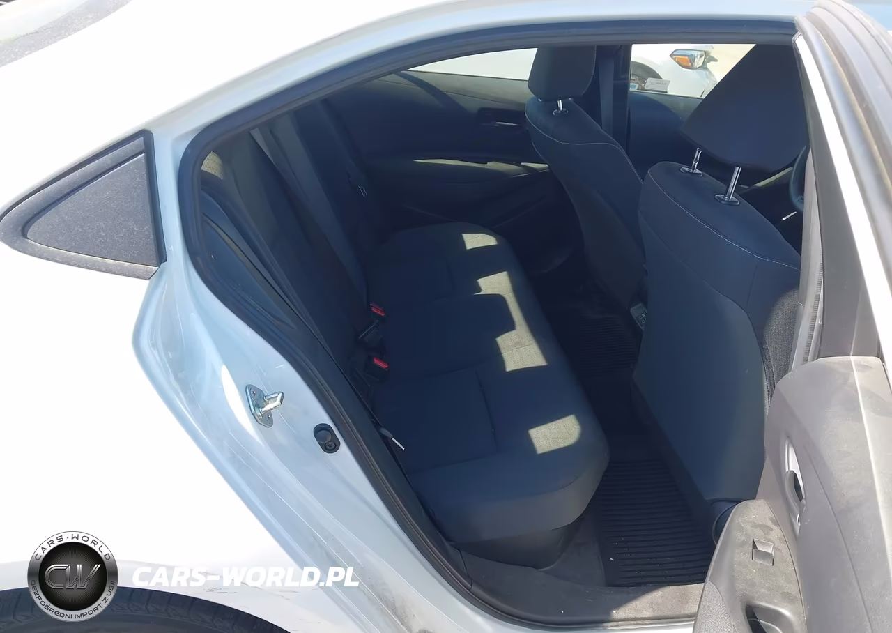 2025 Toyota Corolla Hybrid Le VIN:JTDBCMFE6S3069402 - 8