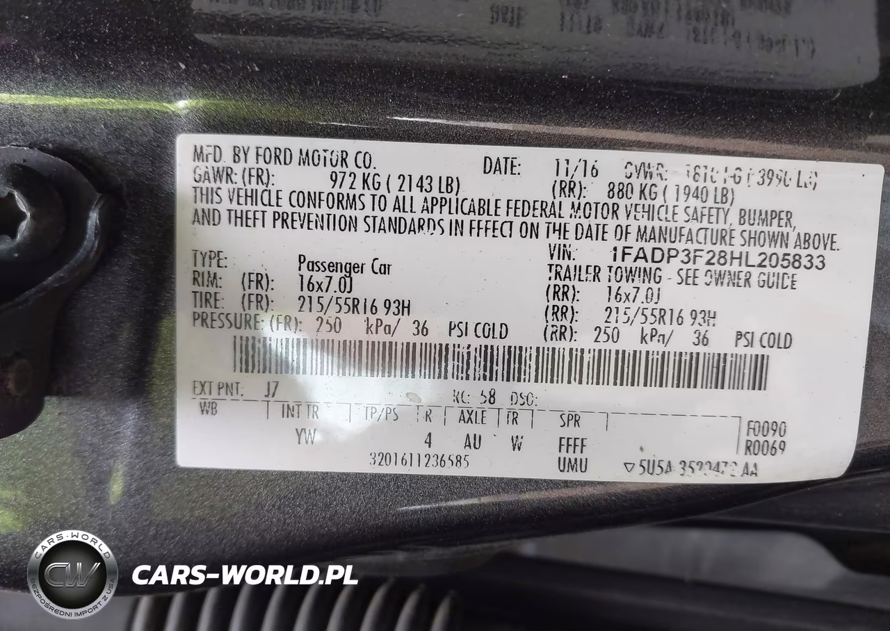 2017 Ford Focus Se VIN:1FADP3F28HL205833 - 9