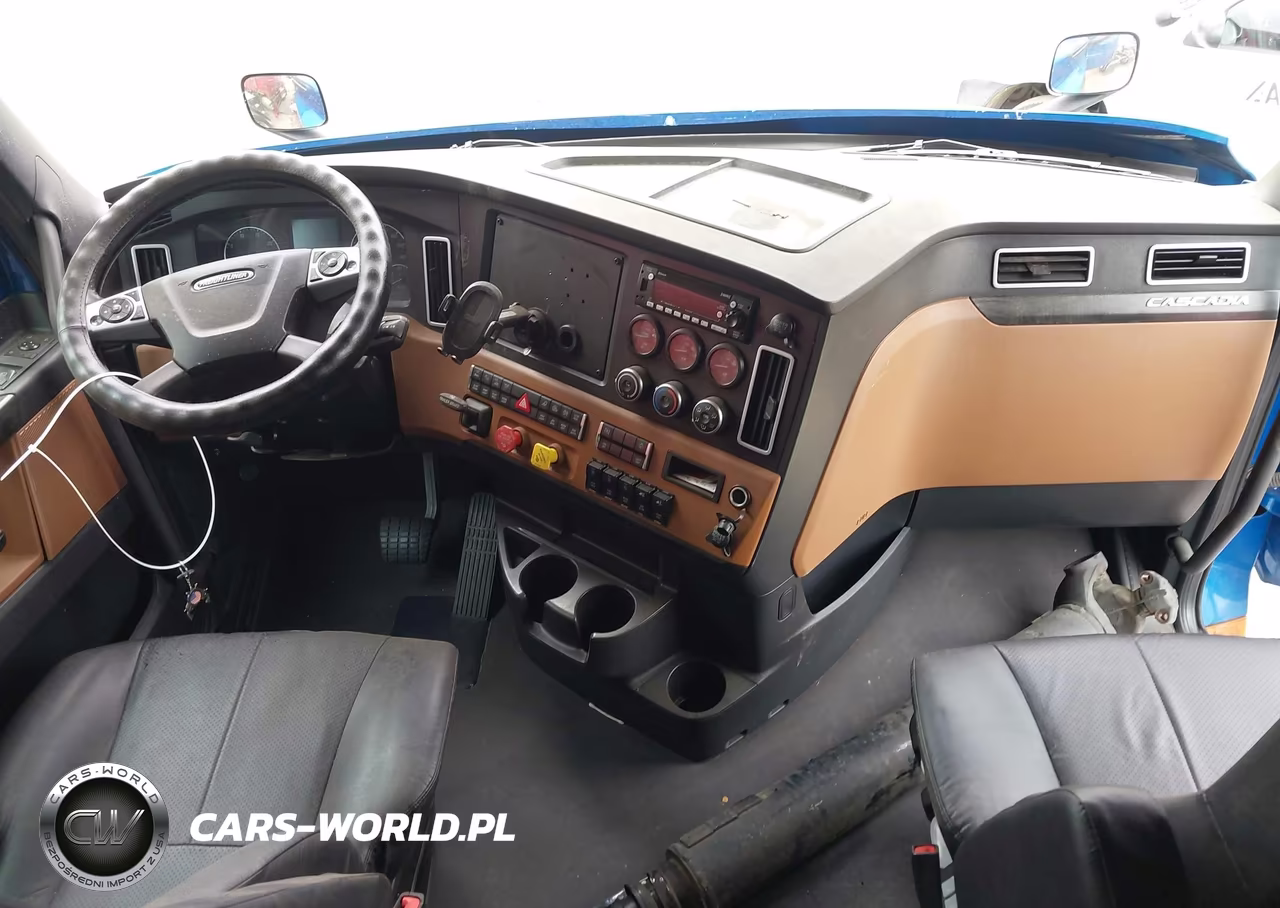2023 Freightliner New Cascadia 126 VIN:1FUJHHDR2PLNW7932 - 22