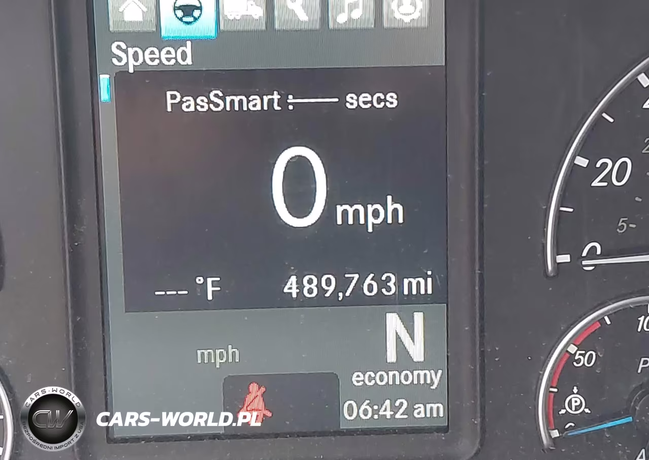 2023 Freightliner New Cascadia 126 VIN:1FUJHHDR2PLNW7932 - 5
