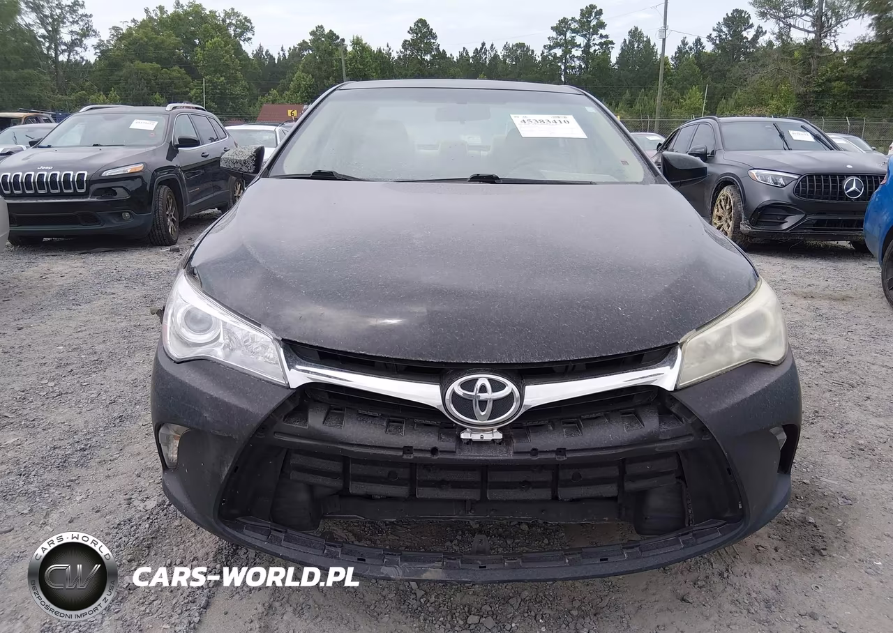 2016 Toyota Camry Le VIN:4T1BF1FK1GU610347 - 12
