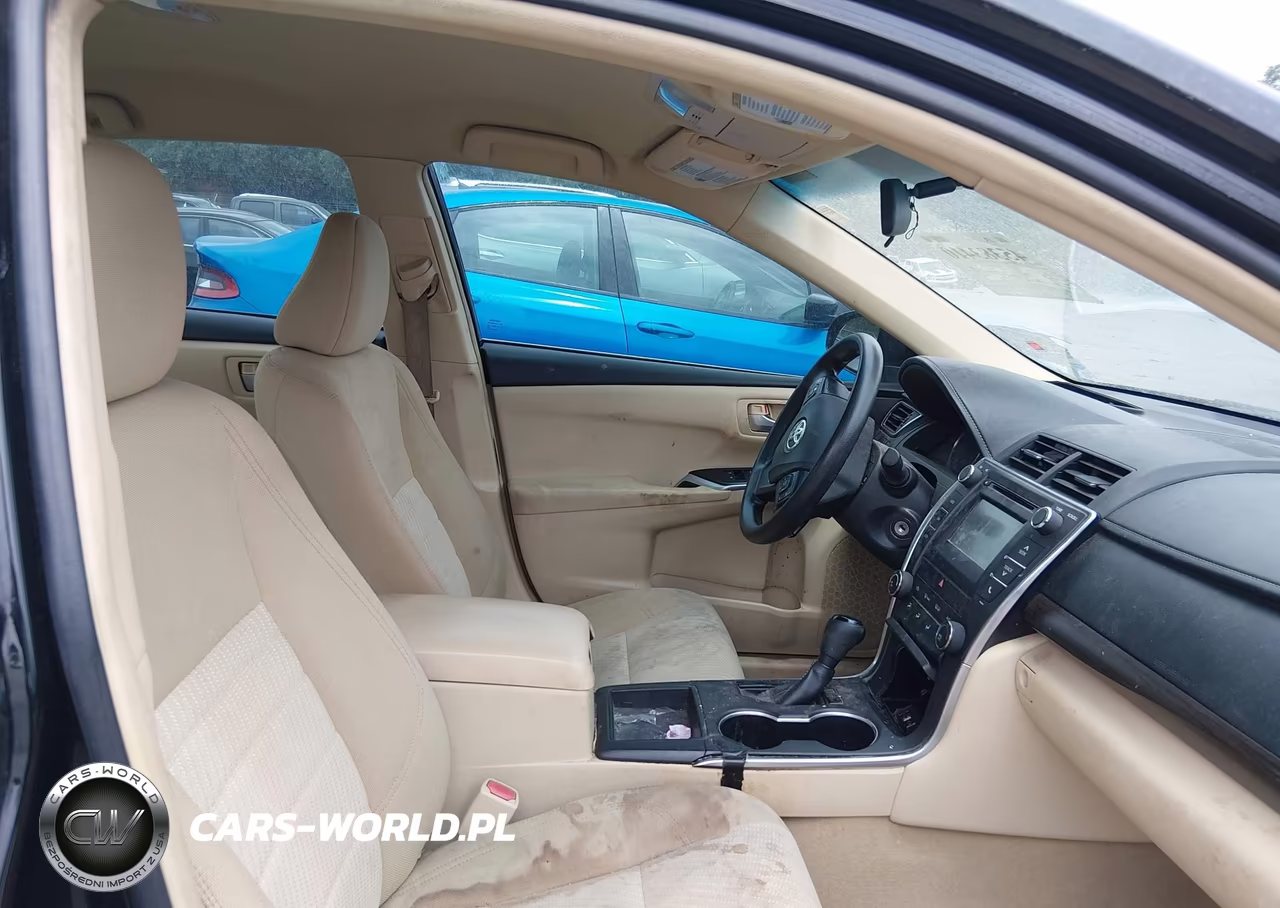 2016 Toyota Camry Le VIN:4T1BF1FK1GU610347 - 5