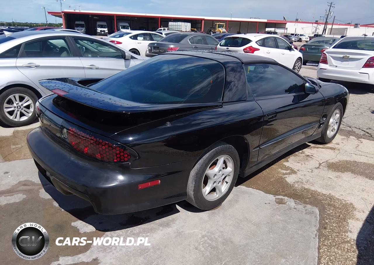 1999 Pontiac Firebird Trans Am VIN:2G2FV22GXX2235844 - 4