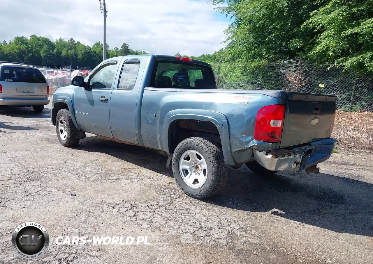 2008 Chevrolet Silverado 1500 Work Truck VIN:2GCEK19J981176563 - 3