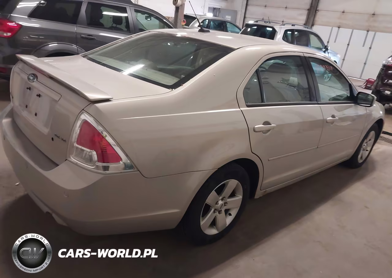 2009 Ford Fusion Se VIN:3FAHP07179R158433 - 4