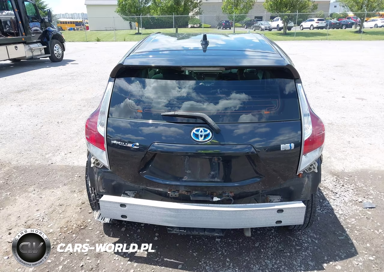 2015 Toyota Prius C Three VIN:JTDKDTB39F1110795 - 16