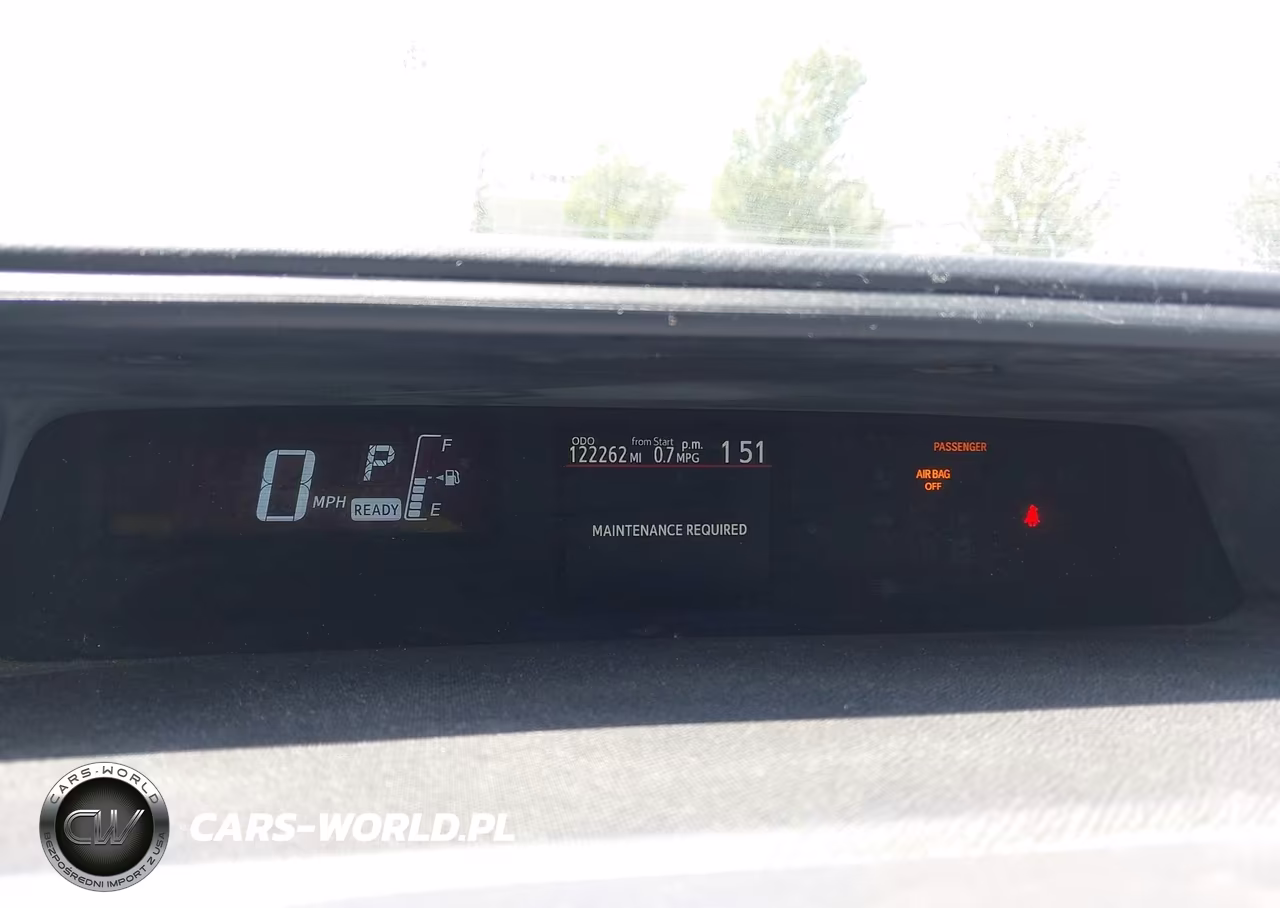 2015 Toyota Prius C Three VIN:JTDKDTB39F1110795 - 7
