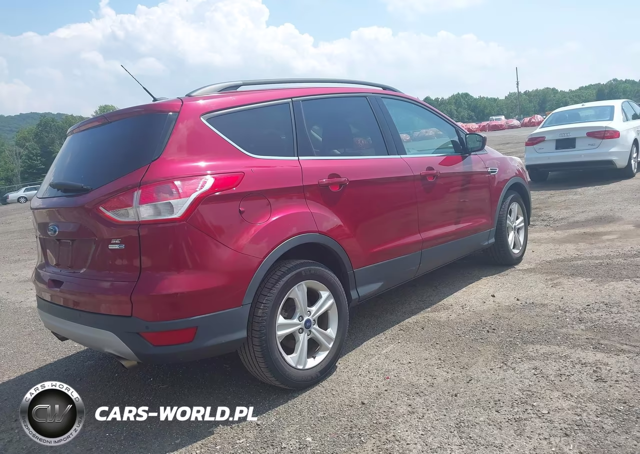 2016 Ford Escape Se VIN:1FMCU9GX4GUA88915 - 4
