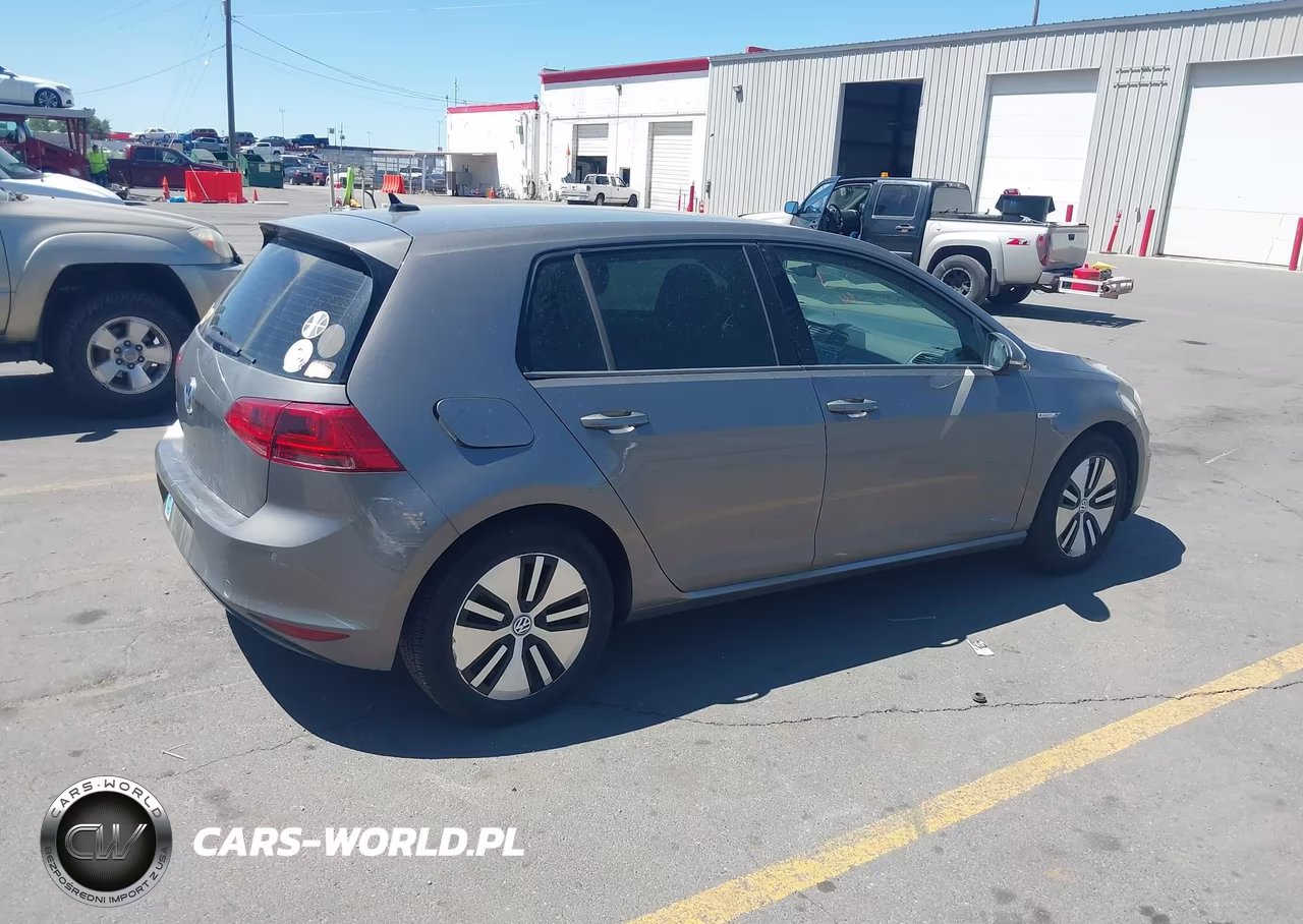 2015 Volkswagen E-Golf Sel Premium VIN:WVWPP7AU5FW909927 - 4
