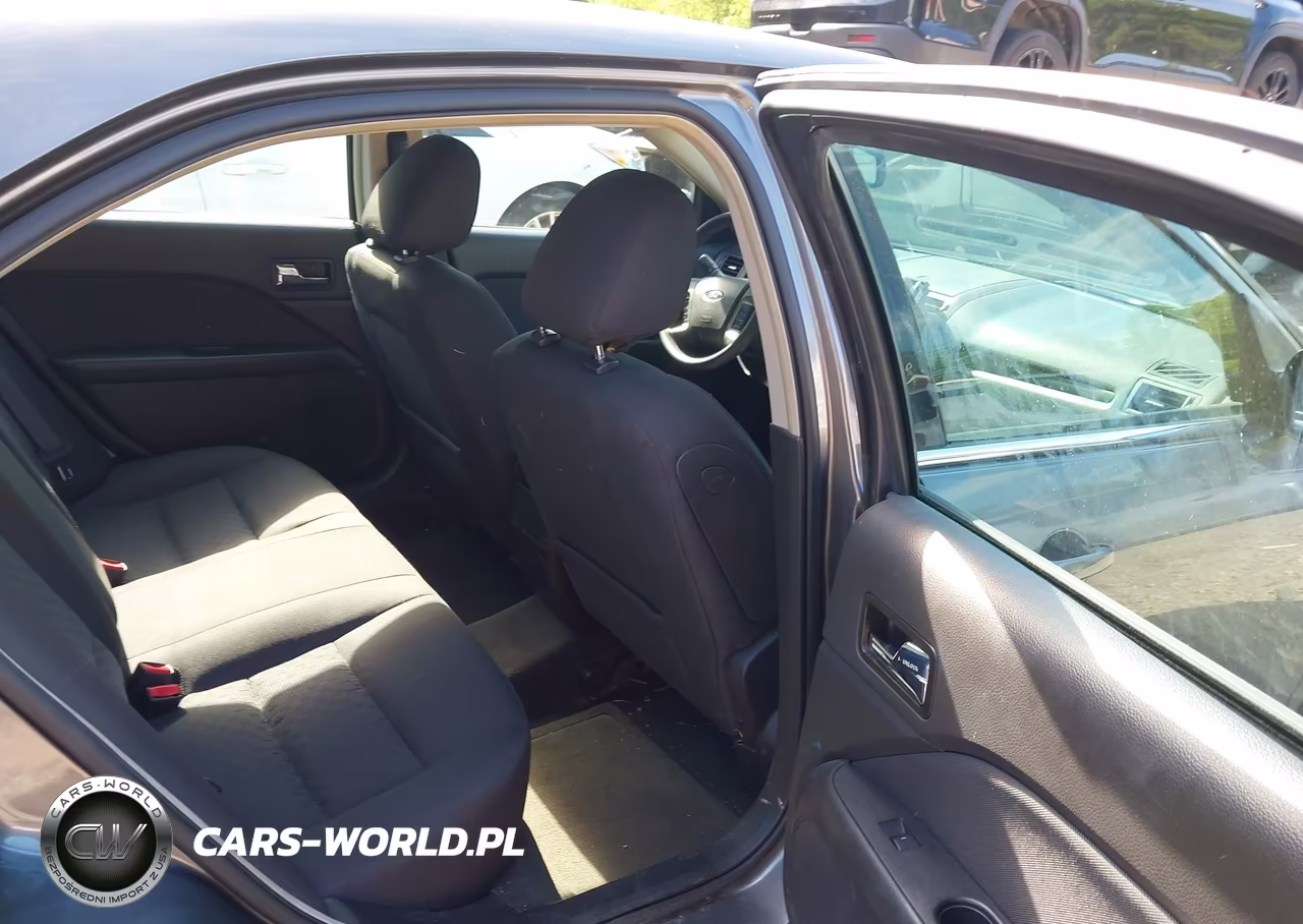 2010 Ford Fusion Se VIN:3FAHP0HA9AR197799 - 8