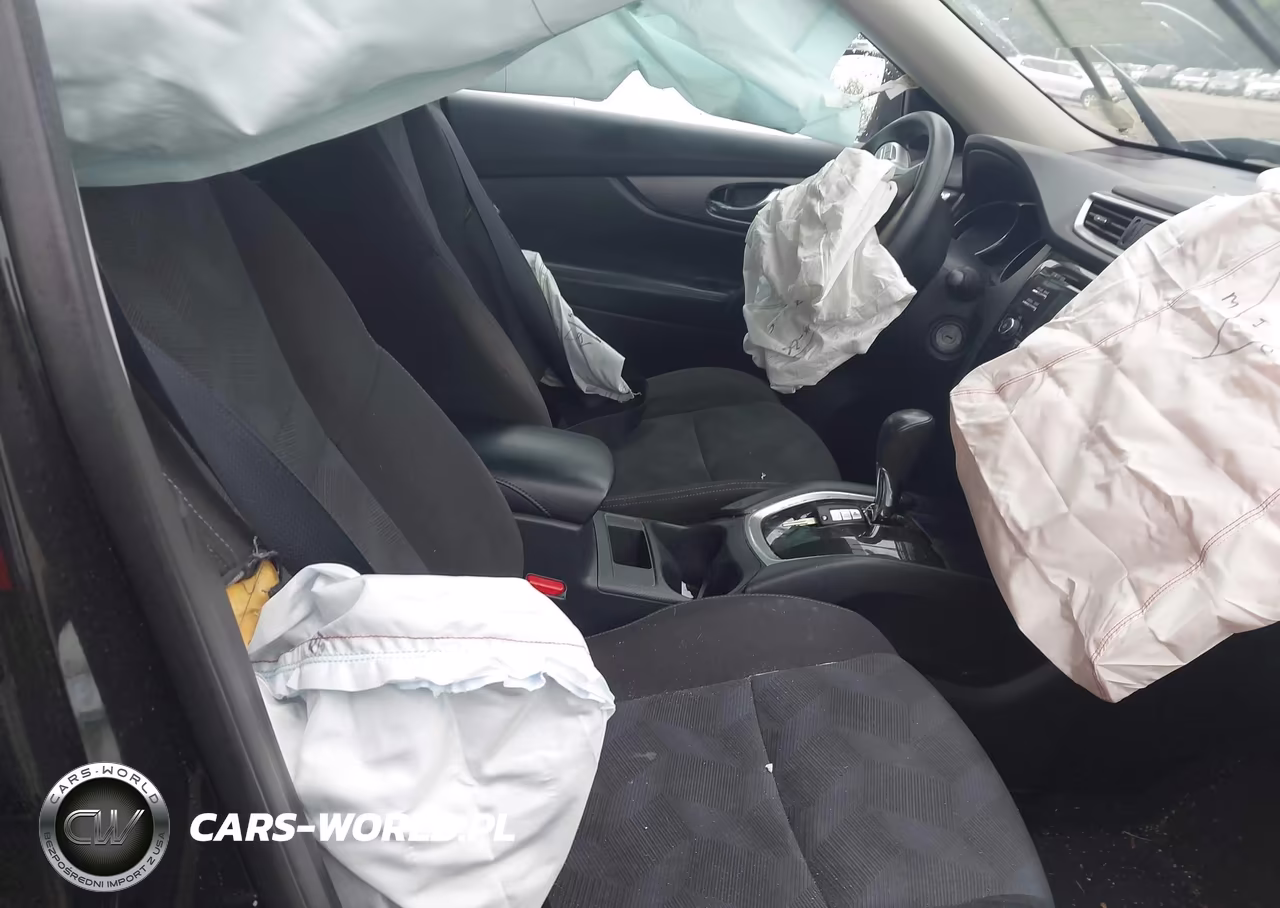 2015 Nissan Rogue S VIN:KNMAT2MV6FP547223 - 5