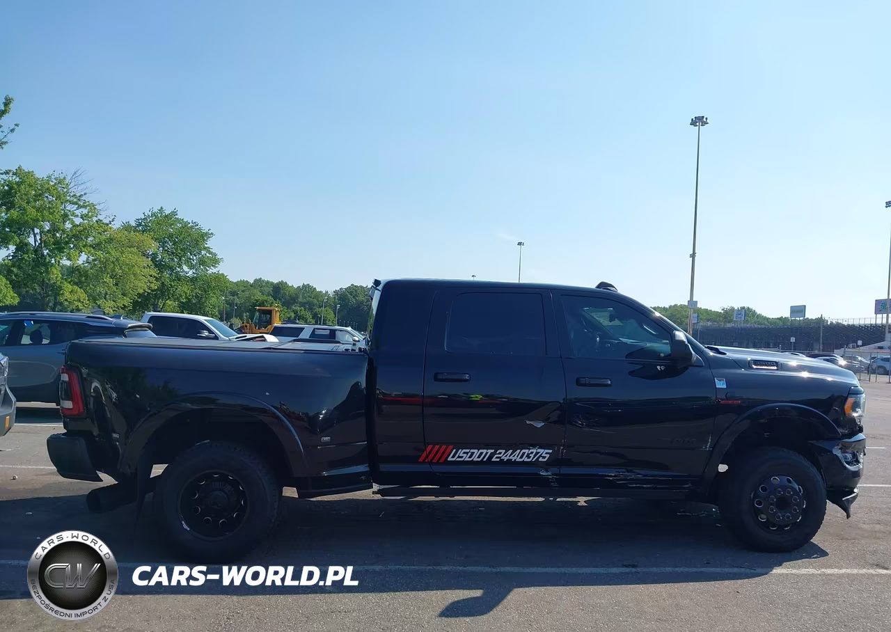 2021 Ram 3500 Limited 4X4 6'4 Box VIN:3C63RRPL2MG540384 - 13