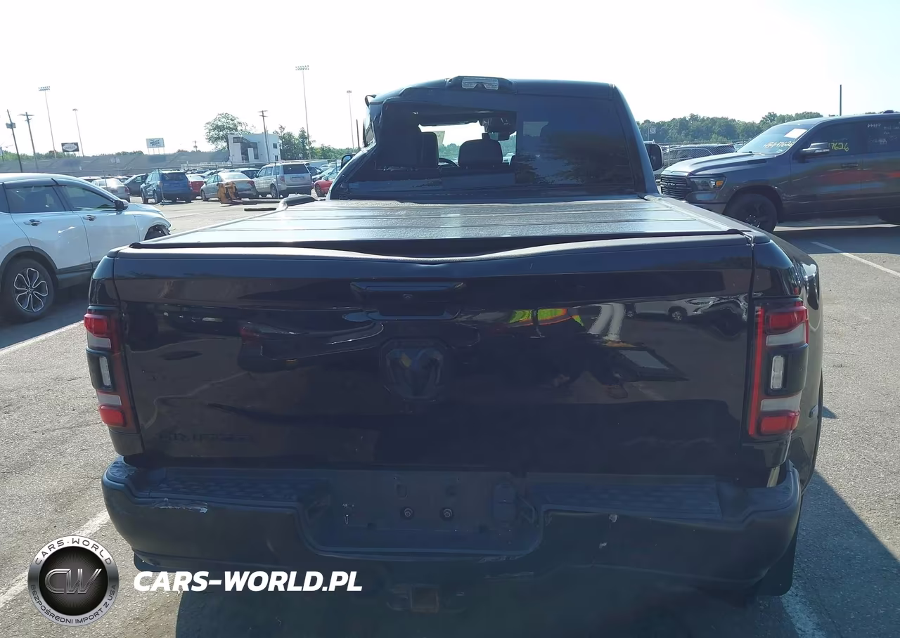 2021 Ram 3500 Limited 4X4 6'4 Box VIN:3C63RRPL2MG540384 - 15