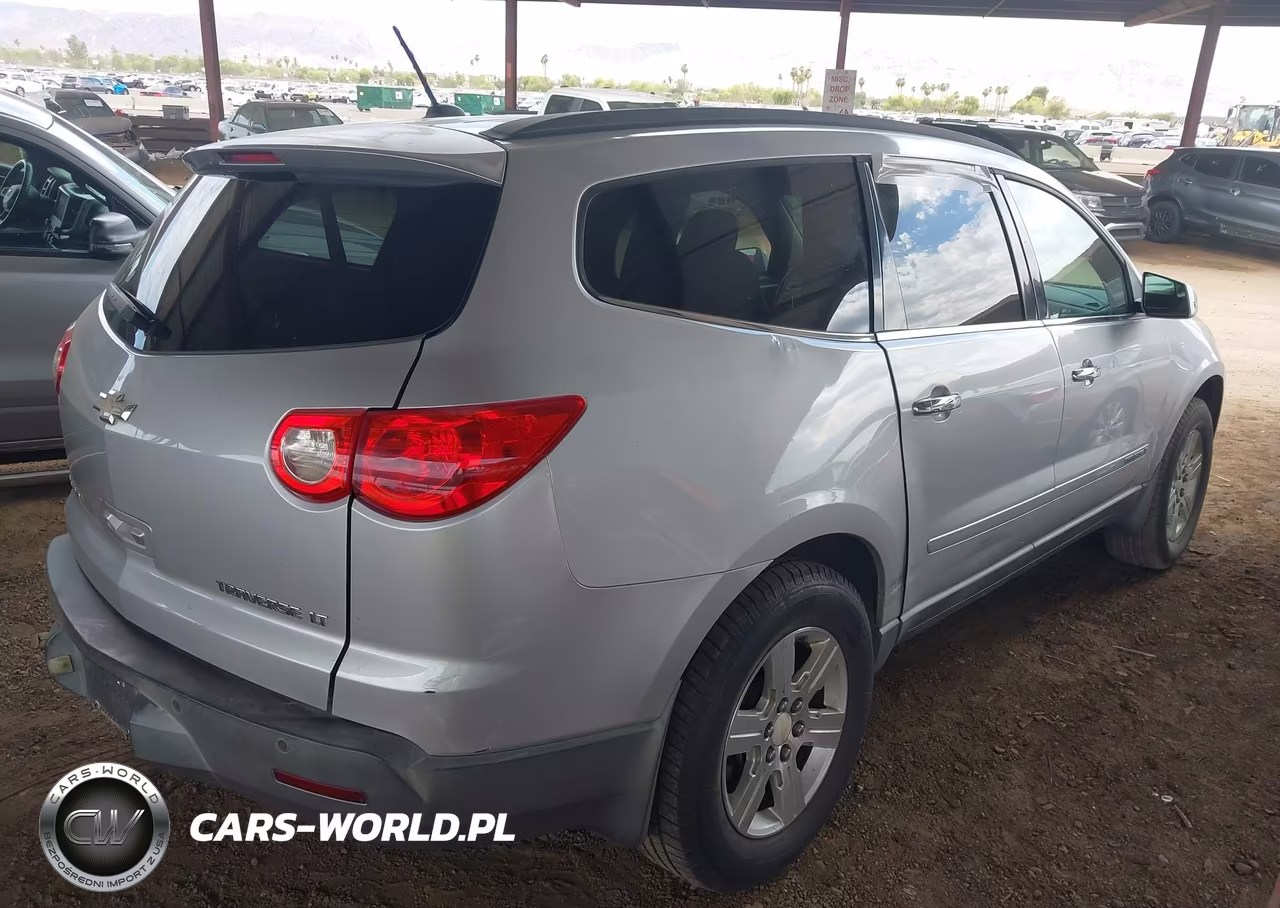 2009 Chevrolet Traverse Lt VIN:1GNEV23D89S166972 - 4