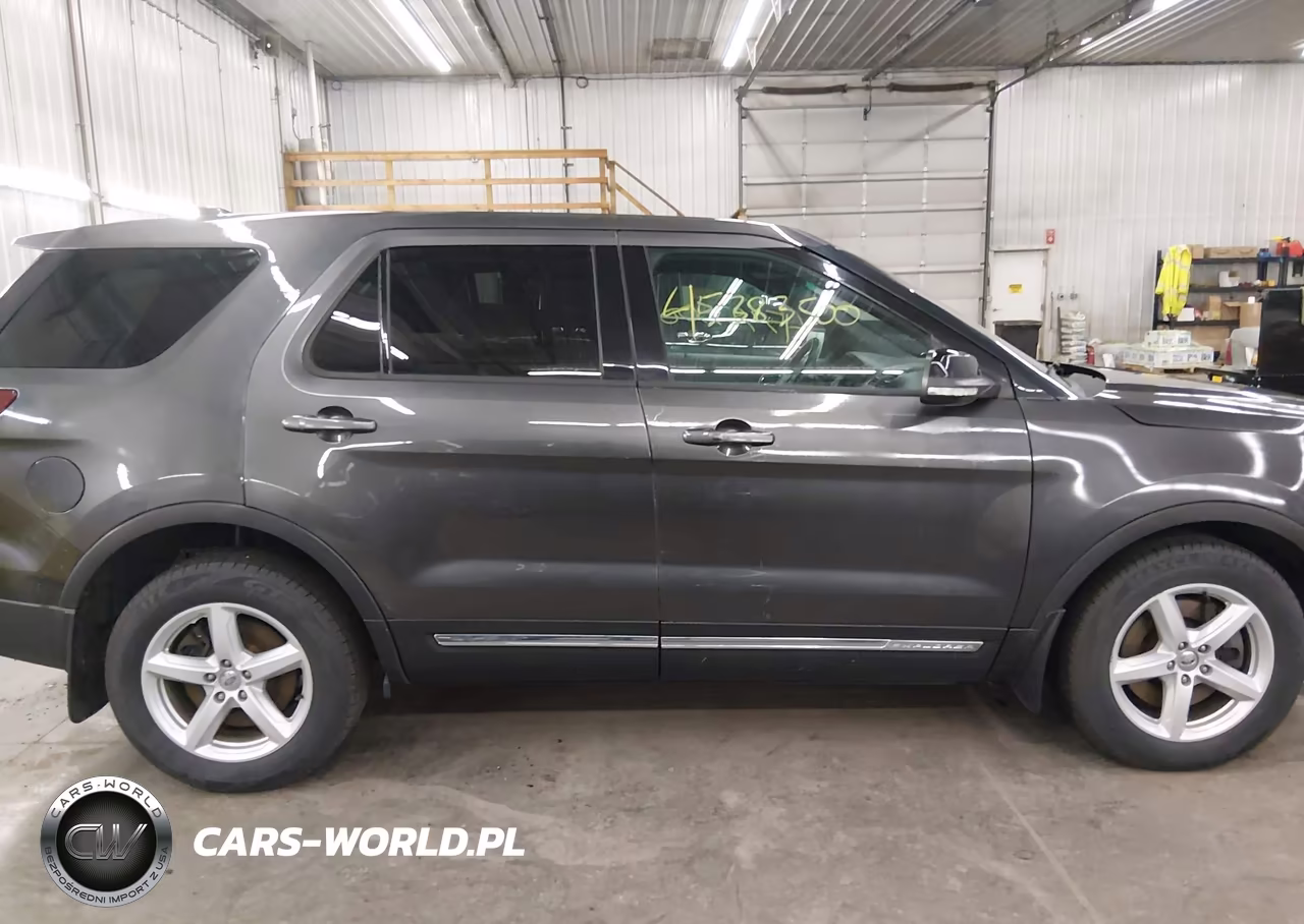 2017 Ford Explorer Xlt VIN:1FM5K8DH8HGE40366 - 14