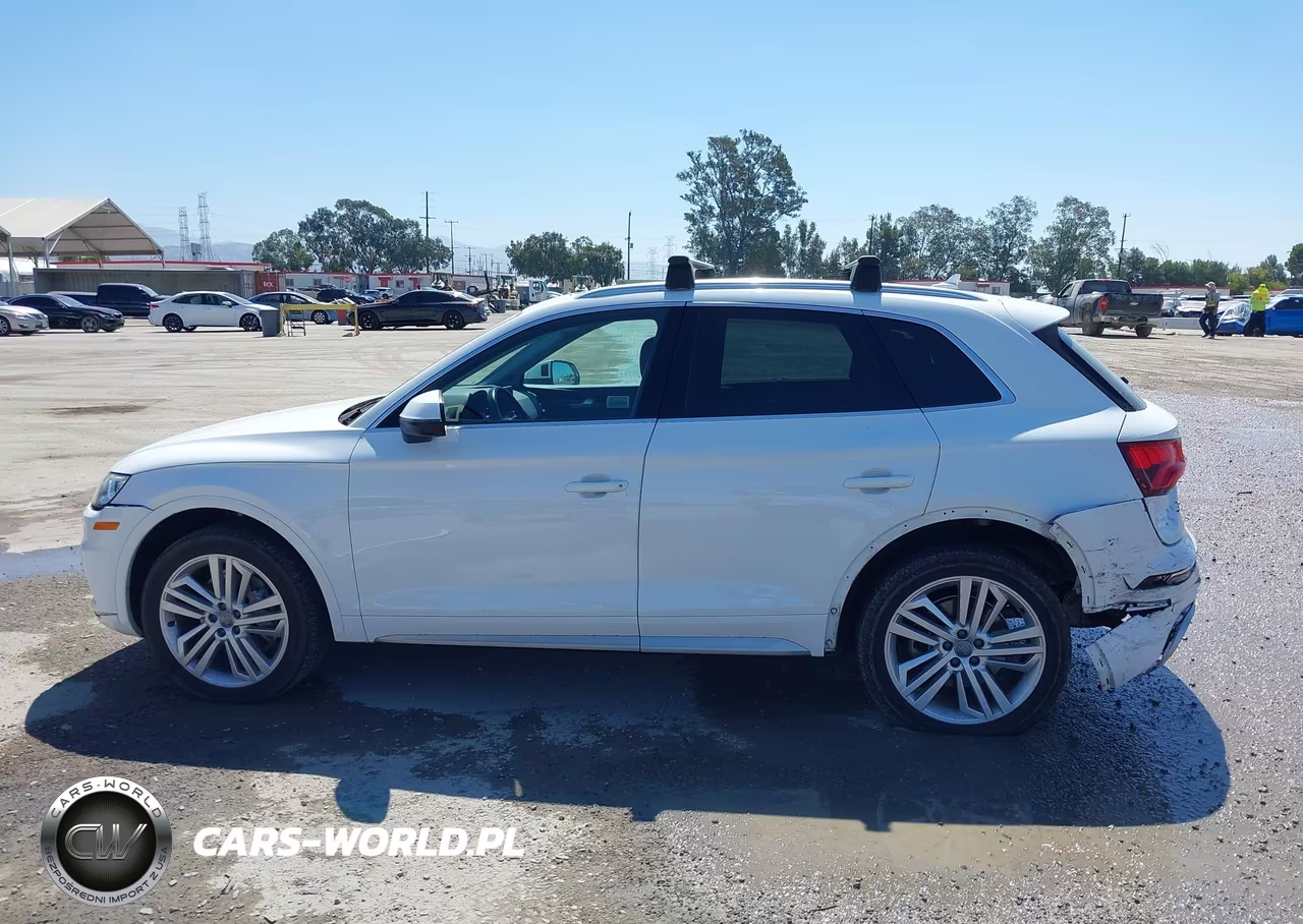 2019 Audi Q5 45 Premium VIN:WA1BNAFY5K2085254 - 14