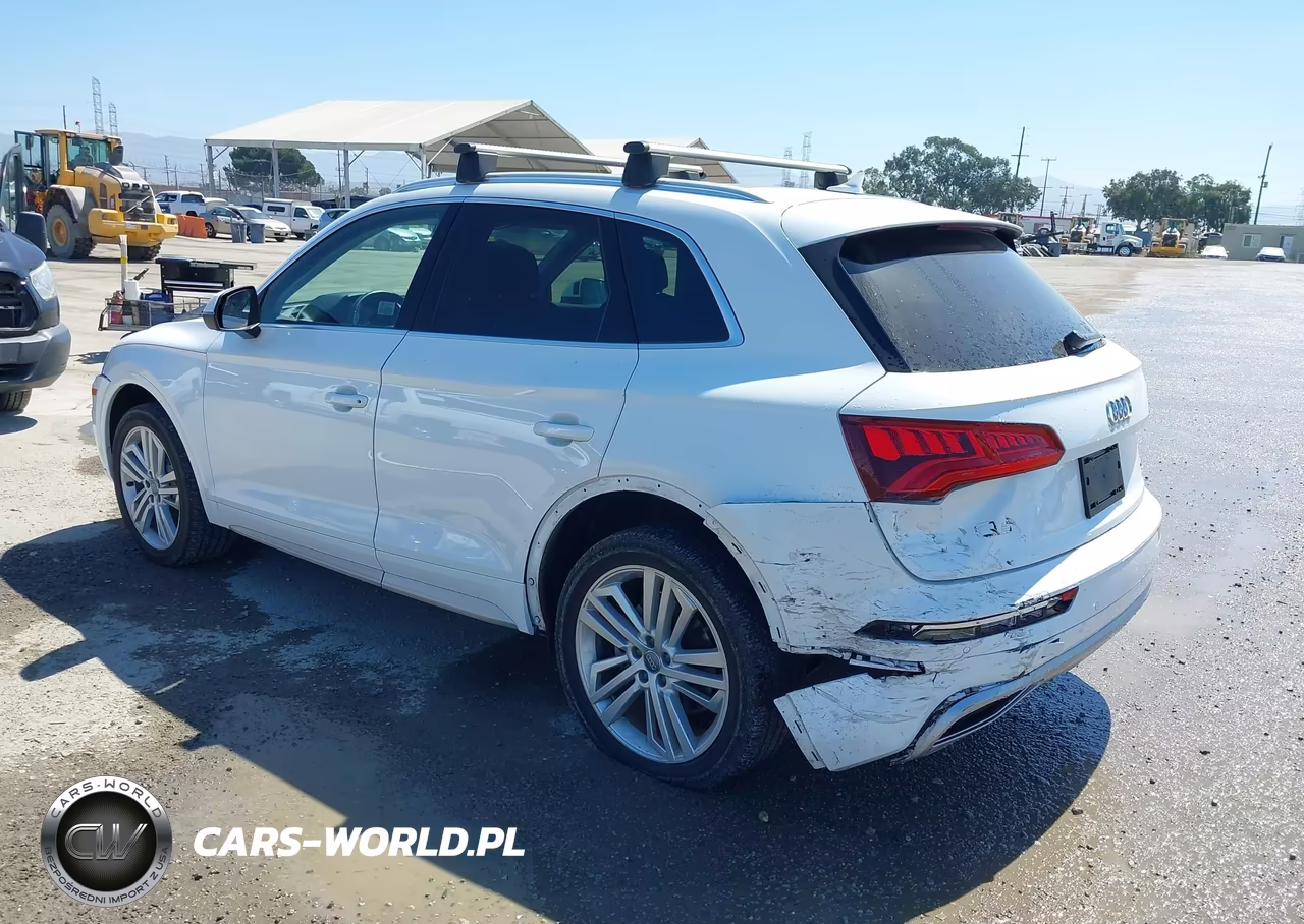 2019 Audi Q5 45 Premium VIN:WA1BNAFY5K2085254 - 3