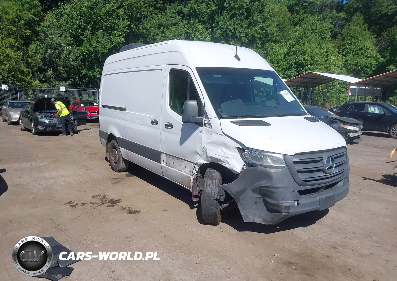 2023 Mercedes-Benz Sprinter 1500 Standard Roof 4-Cyl Gas – zdjęcie 1 z 17