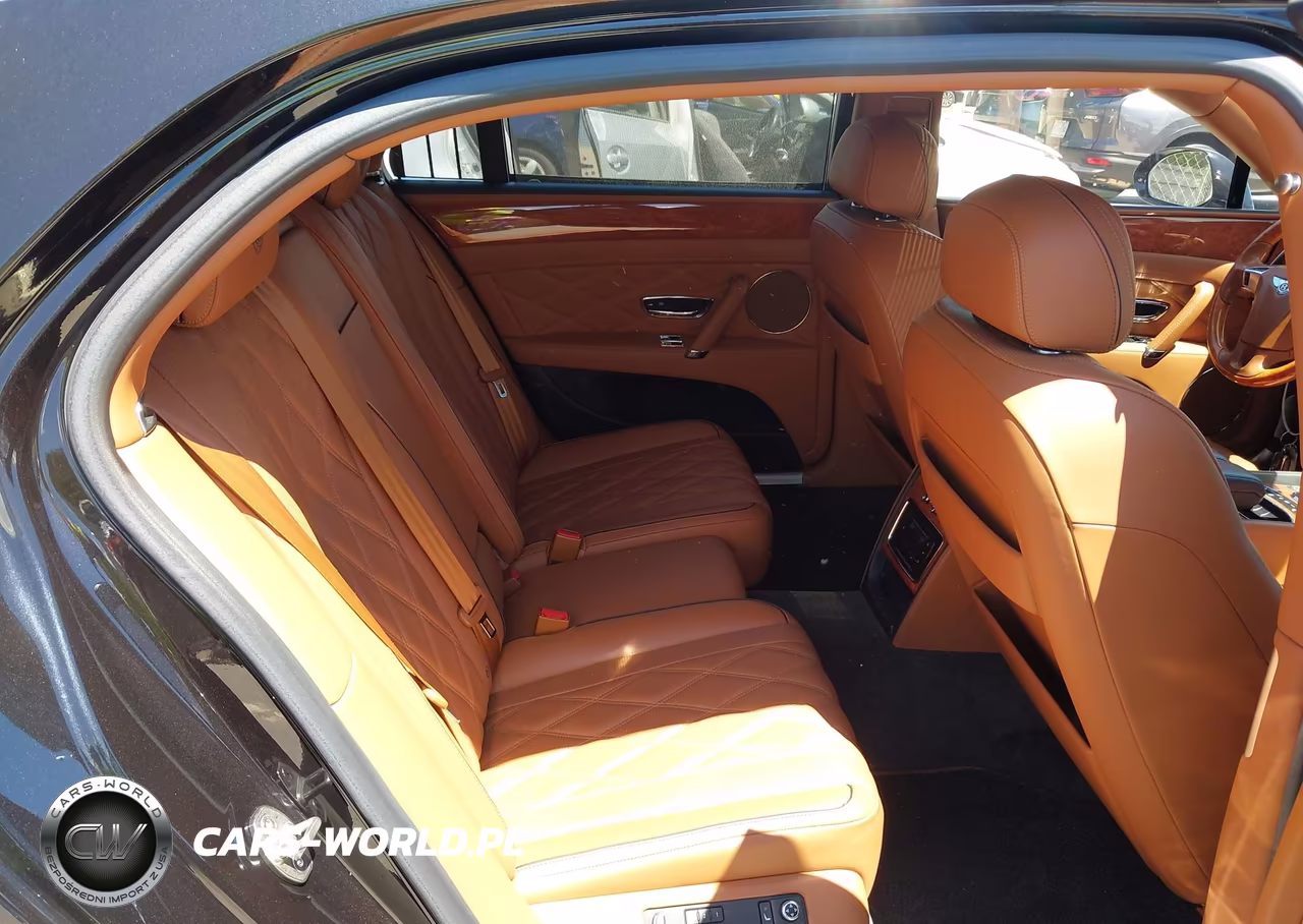 2016 Bentley Flying Spur V8 VIN:SCBET9ZAXG8050738 - 8