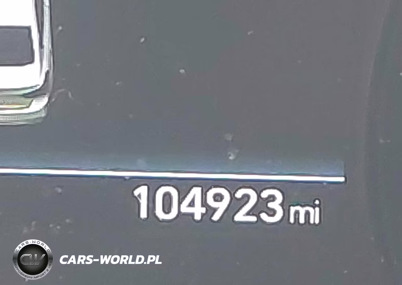 2018 Genesis G80 3.8 VIN:KMHGN4JEXJU224061 - 15