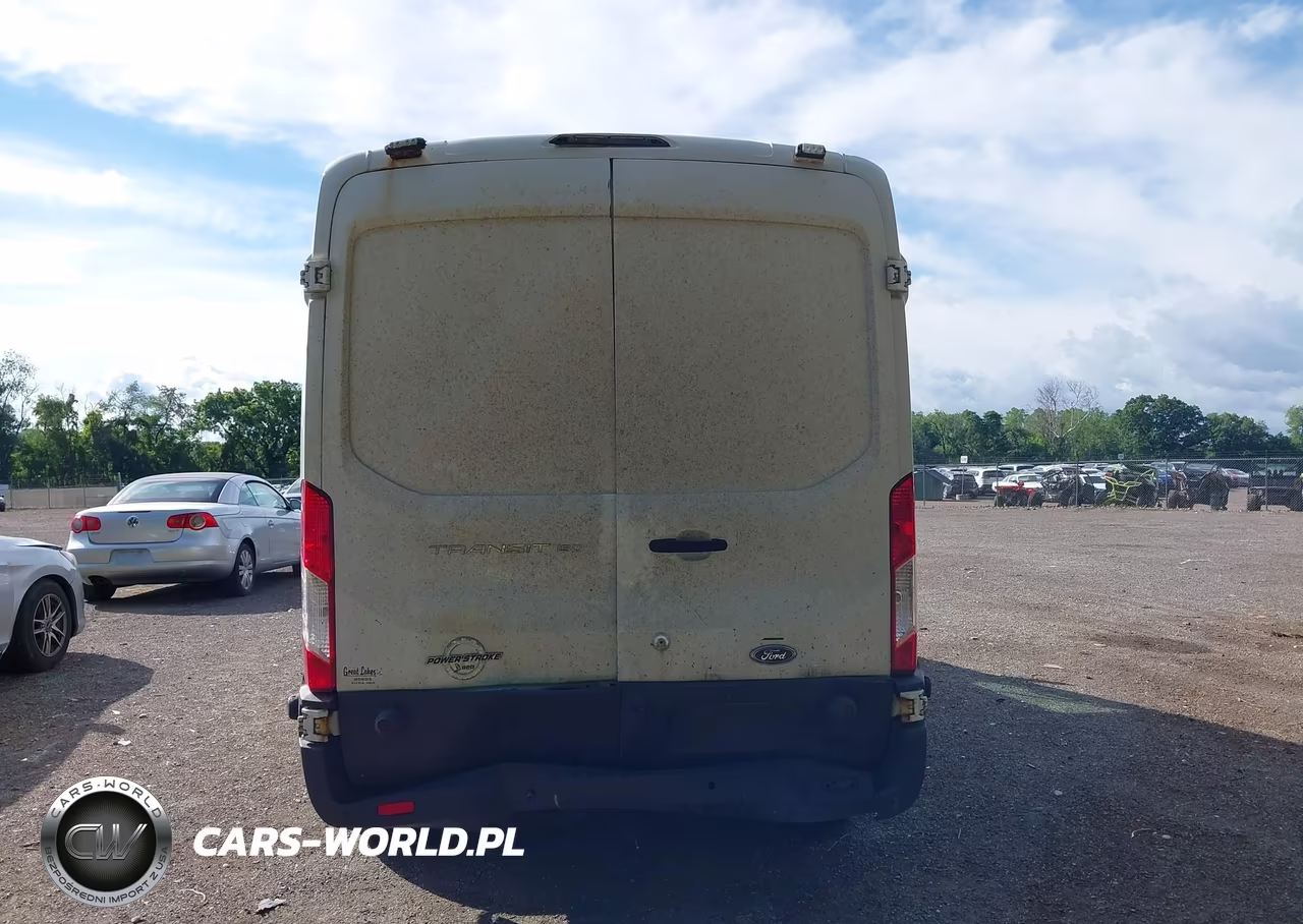 2015 Ford Transit-150 VIN:1FTNE2CV9FKB13324 - 17