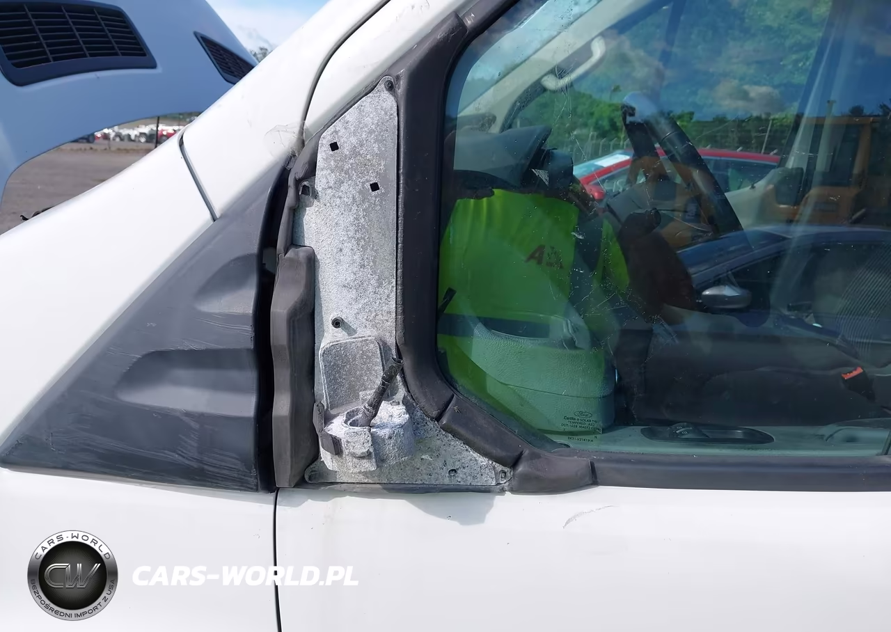 2015 Ford Transit-150 VIN:1FTNE2CV9FKB13324 - 18