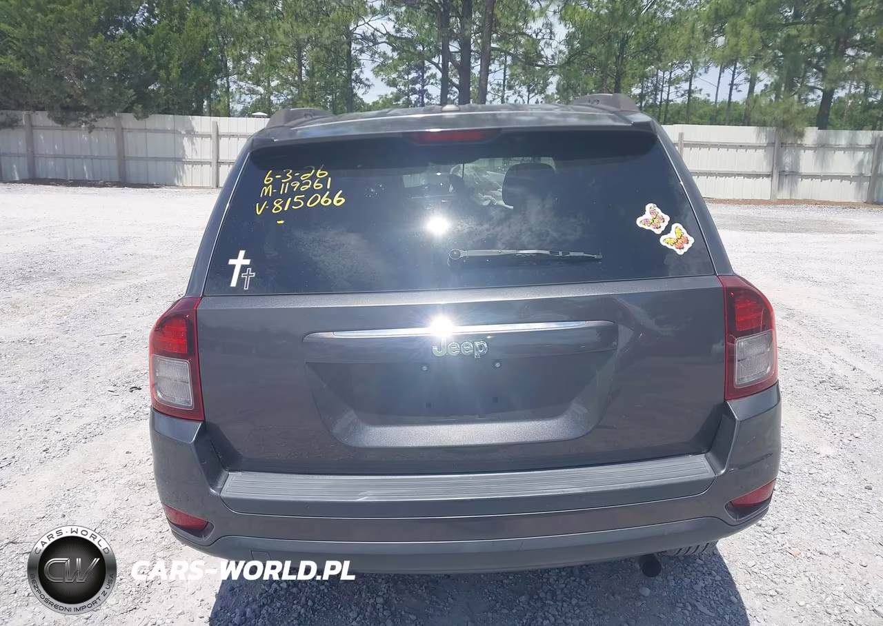 2016 Jeep Compass Sport VIN:1C4NJCBA9GD815066 - 16