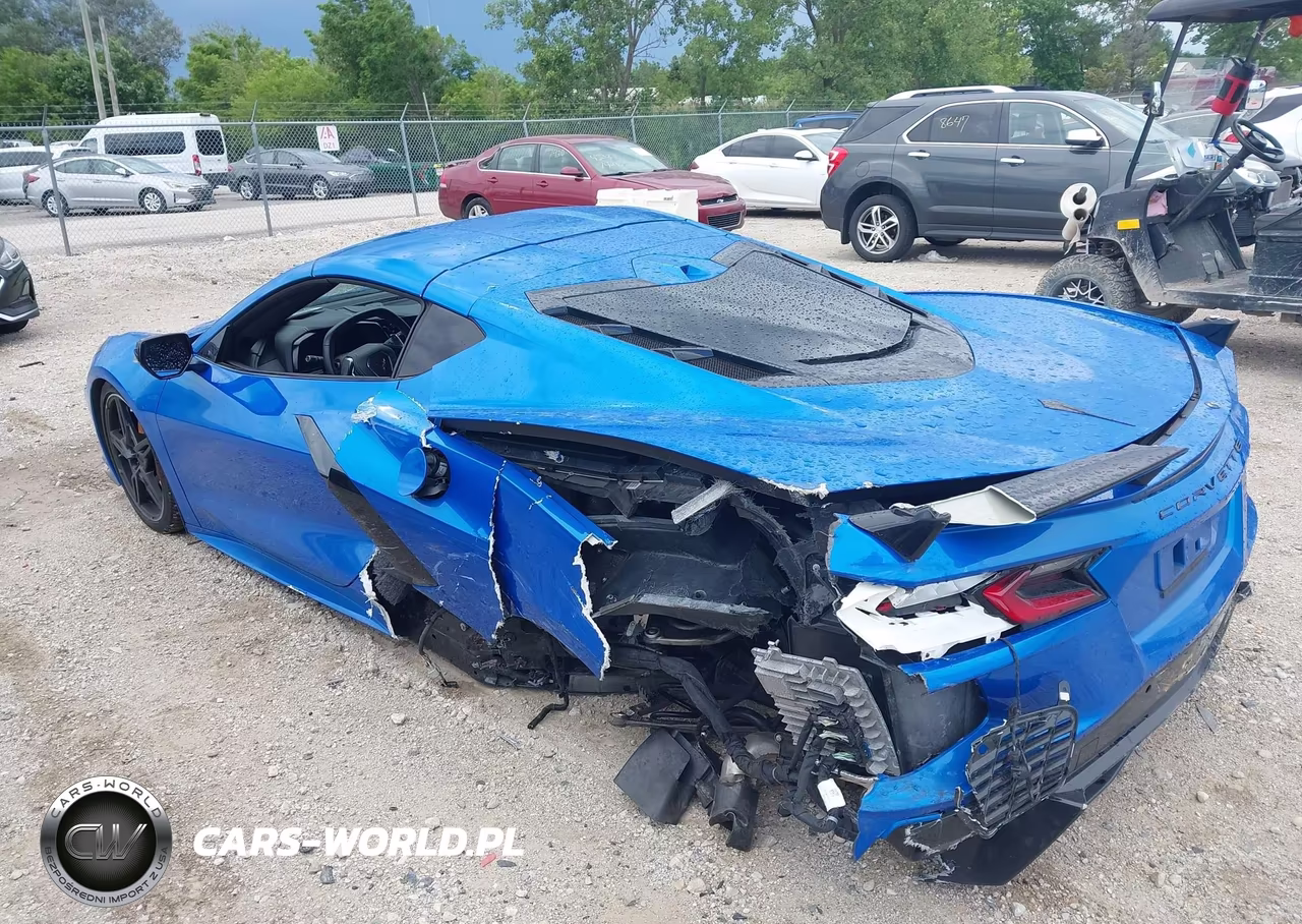 2025 Chevrolet Corvette Stingray VIN:1G1YA2D46S5104175 - 3
