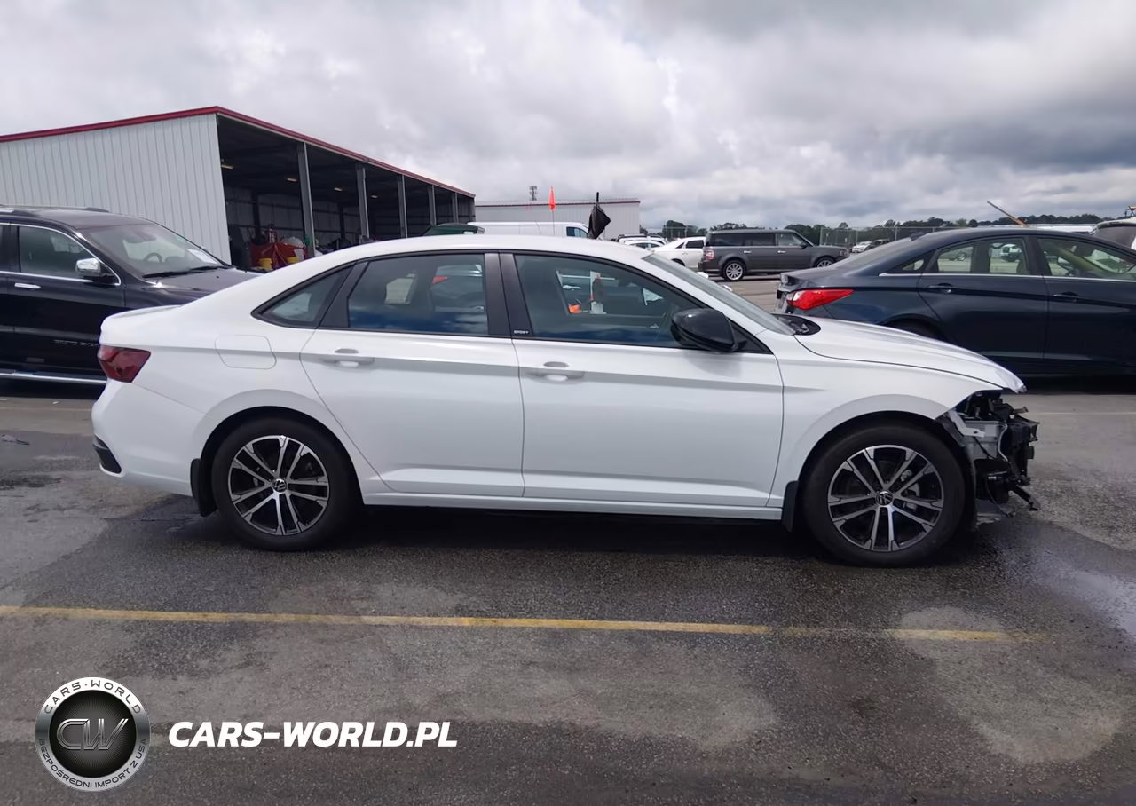 2023 Volkswagen Jetta 1.5T Sport VIN:3VWBM7BU7PM018649 - 14