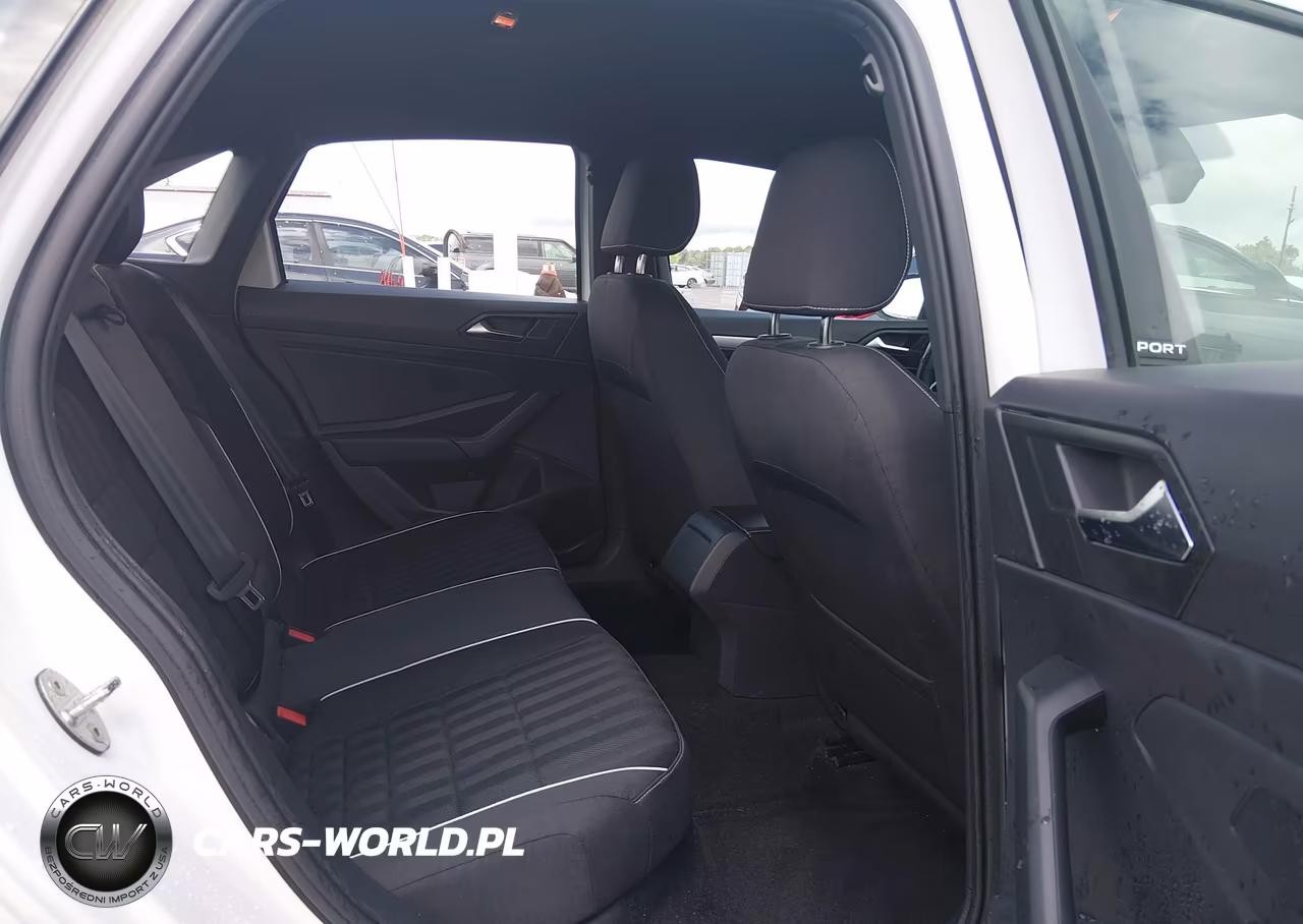 2023 Volkswagen Jetta 1.5T Sport VIN:3VWBM7BU7PM018649 - 8