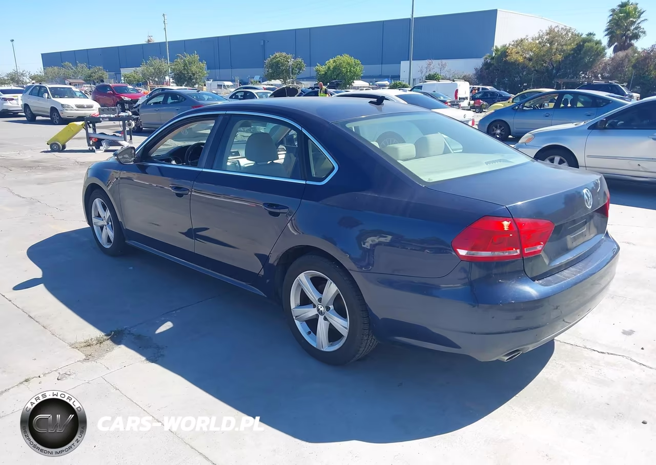 2012 Volkswagen Passat 2.5L Se VIN:1VWBP7A35CC013803 - 3