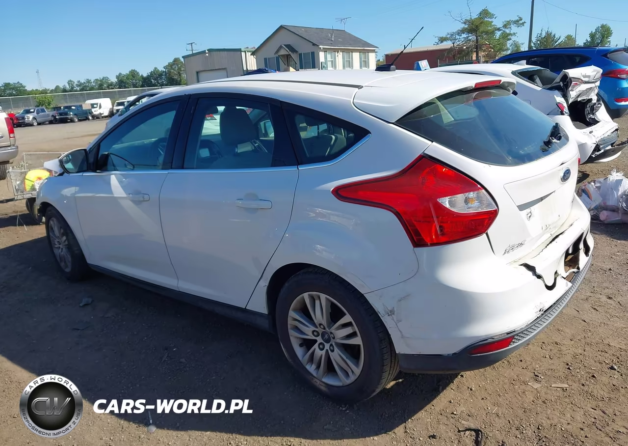 2012 Ford Focus Sel VIN:1FAHP3M22CL334180 - 3
