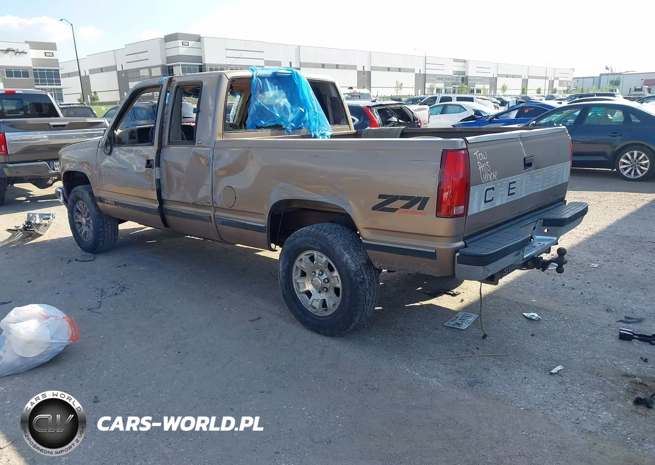 1997 Chevrolet K1500 Fleetside VIN:2GCEK19R3V1241831 - 3
