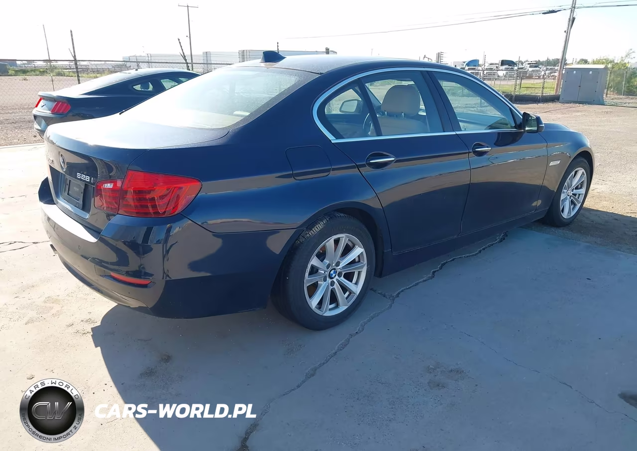 2016 BMW 528I xDrive VIN:WBA5A7C55GG147786 - 4