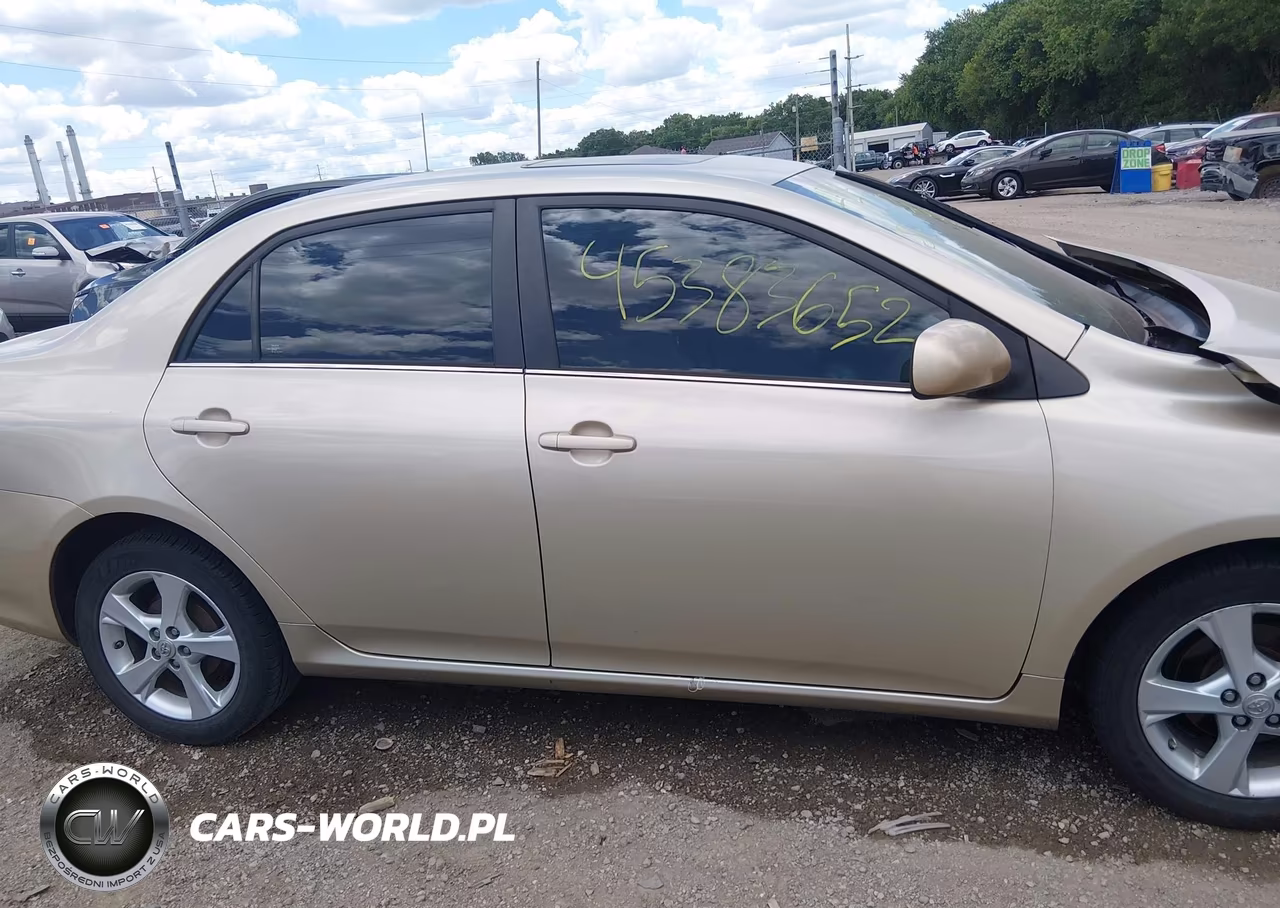 2013 Toyota Corolla Le VIN:5YFBU4EE0DP112835 - 14