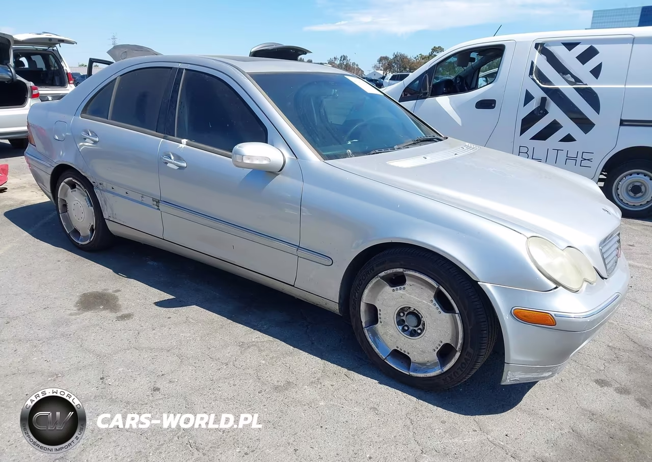 2004 Mercedes-Benz C 240
