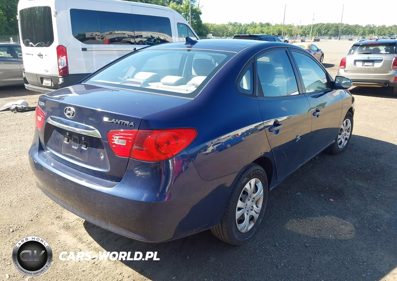 2010 Hyundai Elantra Gls VIN:KMHDU4AD0AU160254 - 4