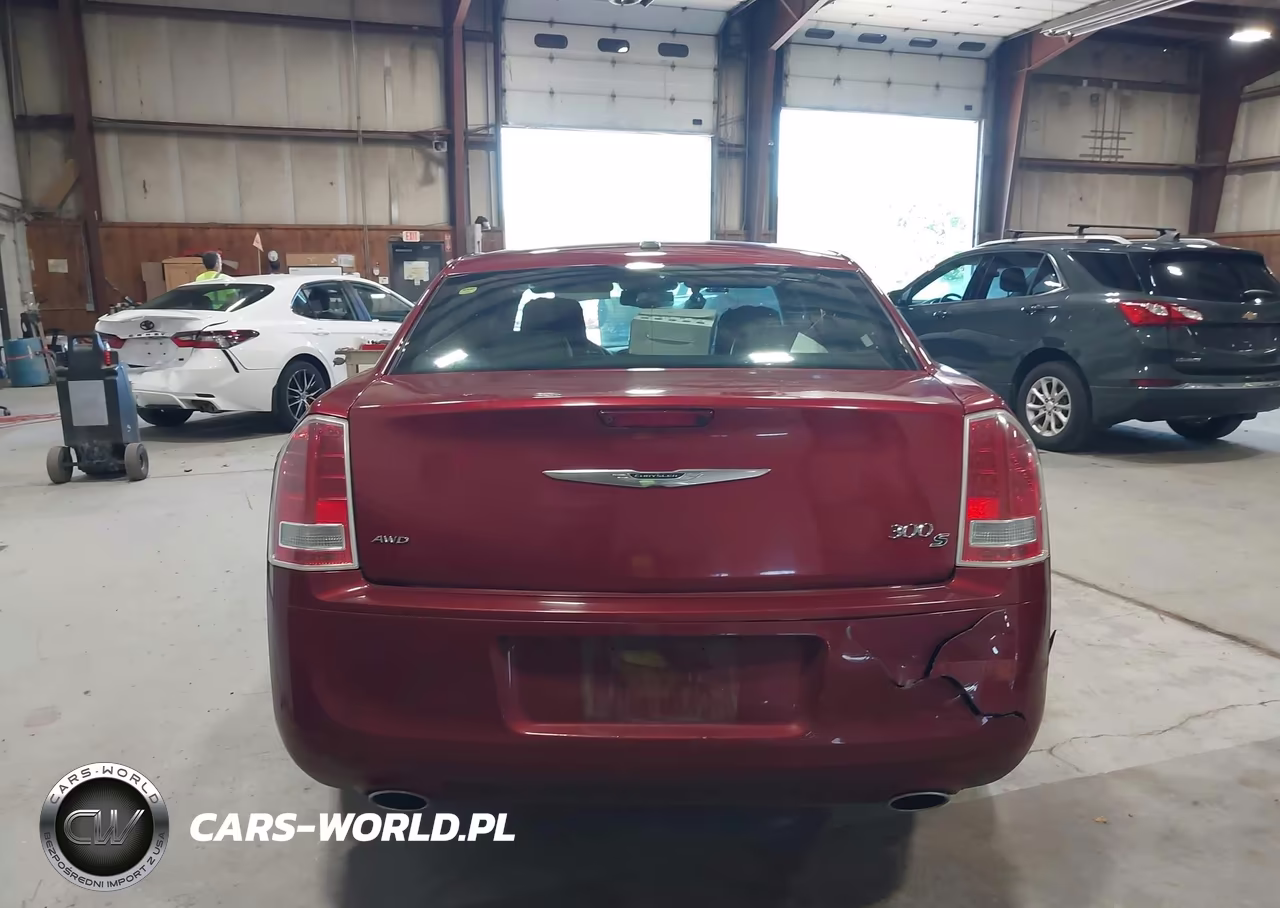 2013 Chrysler 300 300S VIN:2C3CCAGT7DH564776 - 16