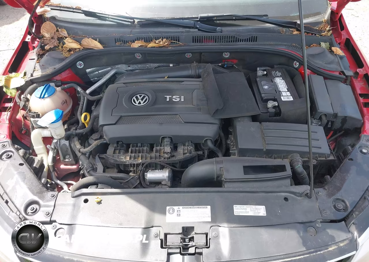 2016 Volkswagen Jetta 1.8T Sport VIN:3VWD17AJ0GM322673 - 10