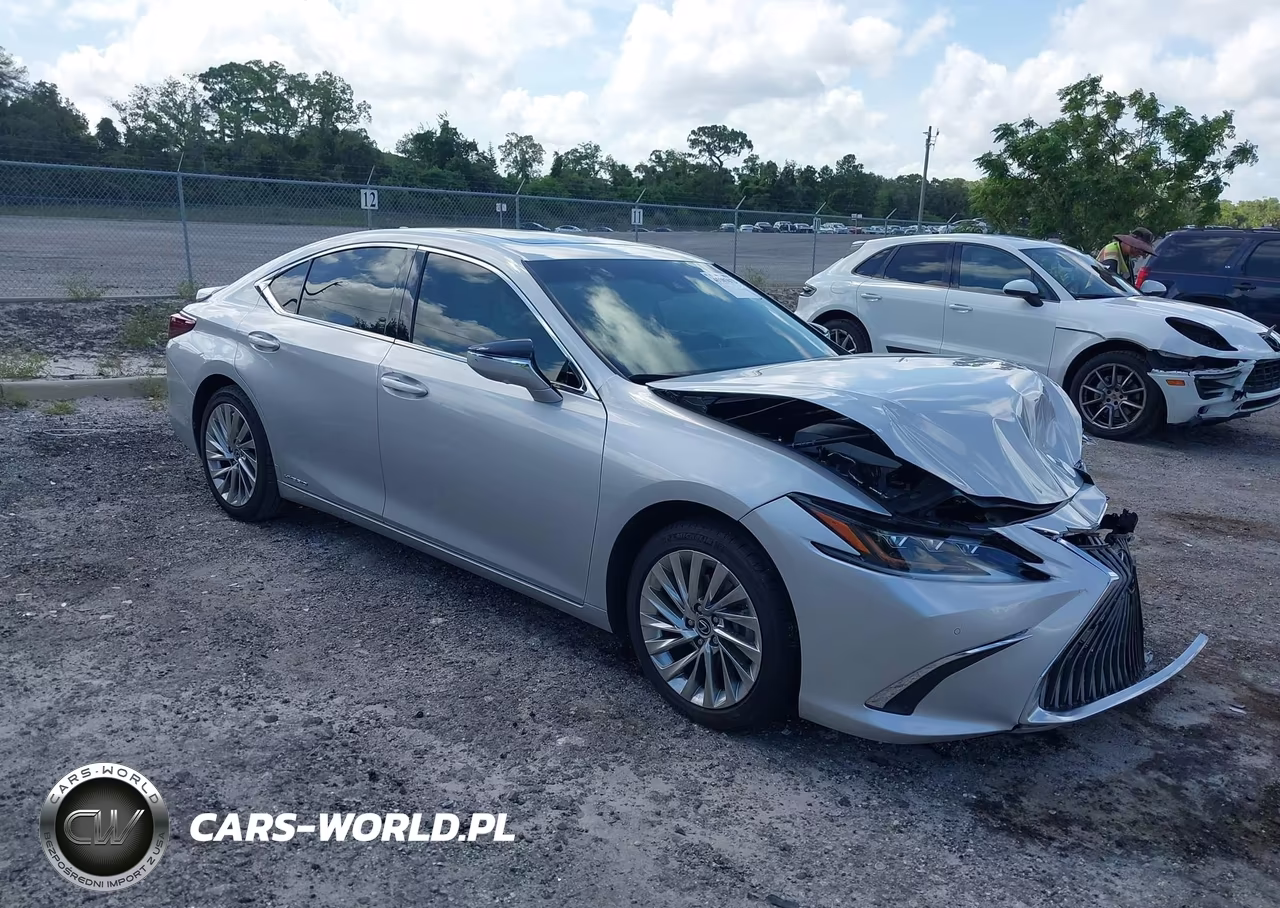 2021 Lexus Es 300H Ultra Luxury – zdjęcie 1 z 16