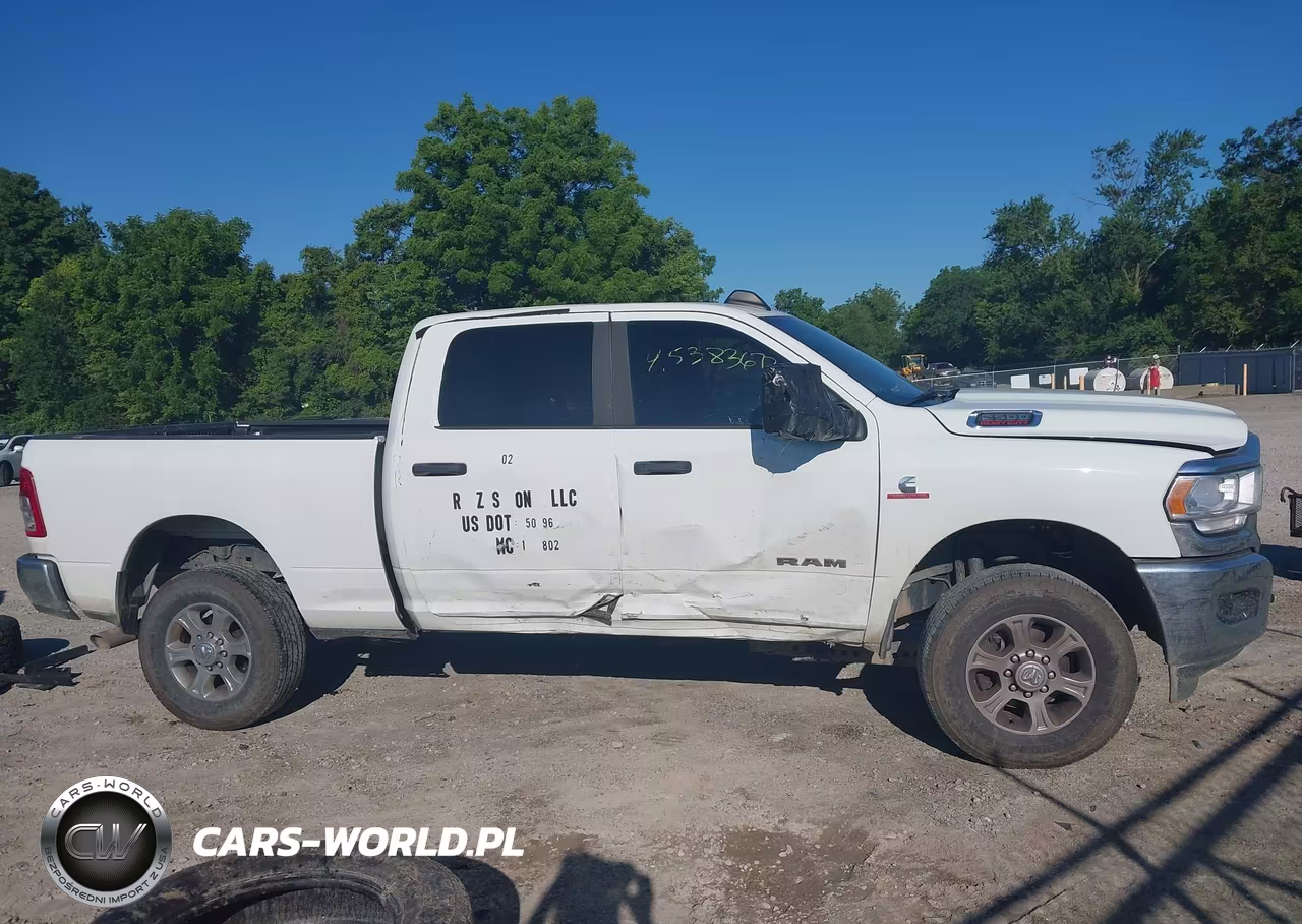 2024 Ram 2500 Big Horn 4X4 6'4 Box VIN:3C6UR5DL4RG303081 - 14