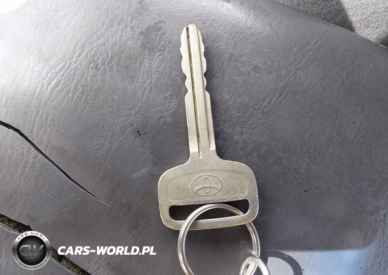 1999 Toyota Camry Ce VIN:4T1BG22K5XU922504 - 11