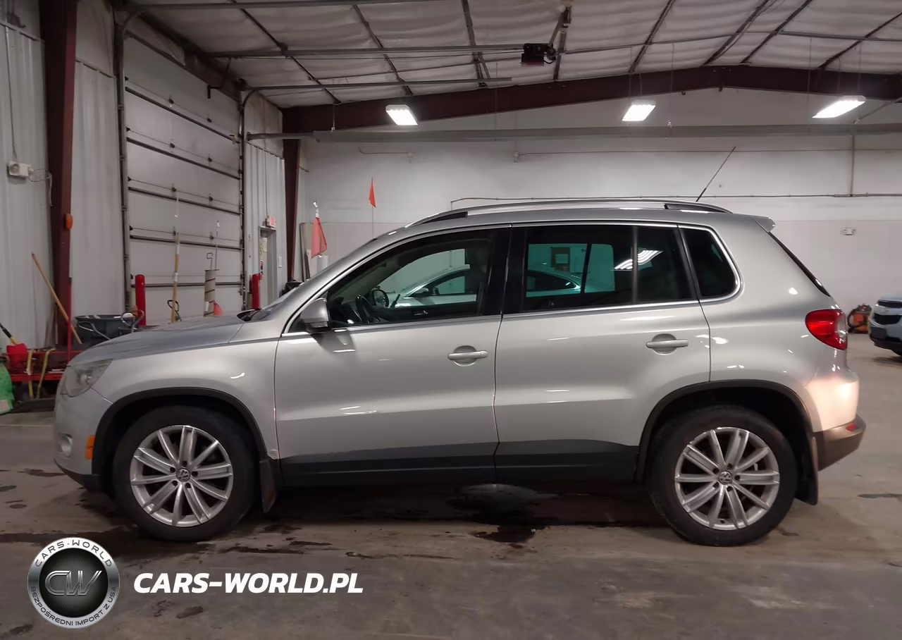 2009 Volkswagen Tiguan Sel VIN:WVGBV75N59W527271 - 14