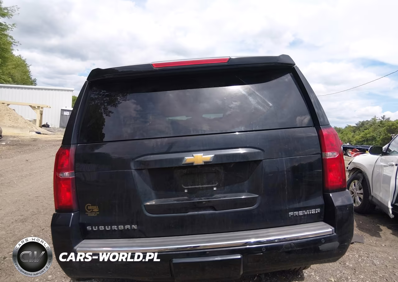 2019 Chevrolet Suburban Premier VIN:1GNSKJKC7KR150502 - 16