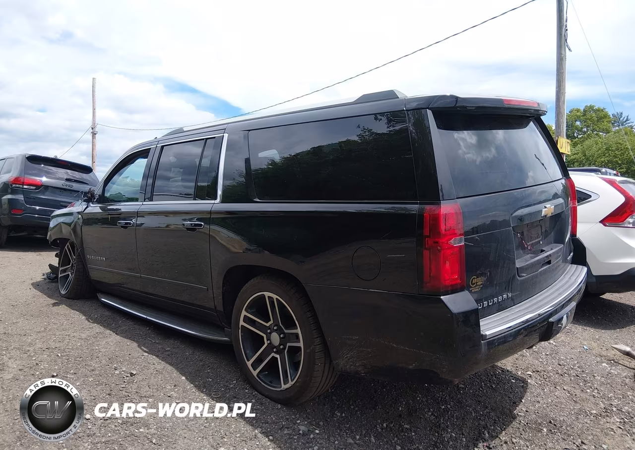 2019 Chevrolet Suburban Premier VIN:1GNSKJKC7KR150502 - 3