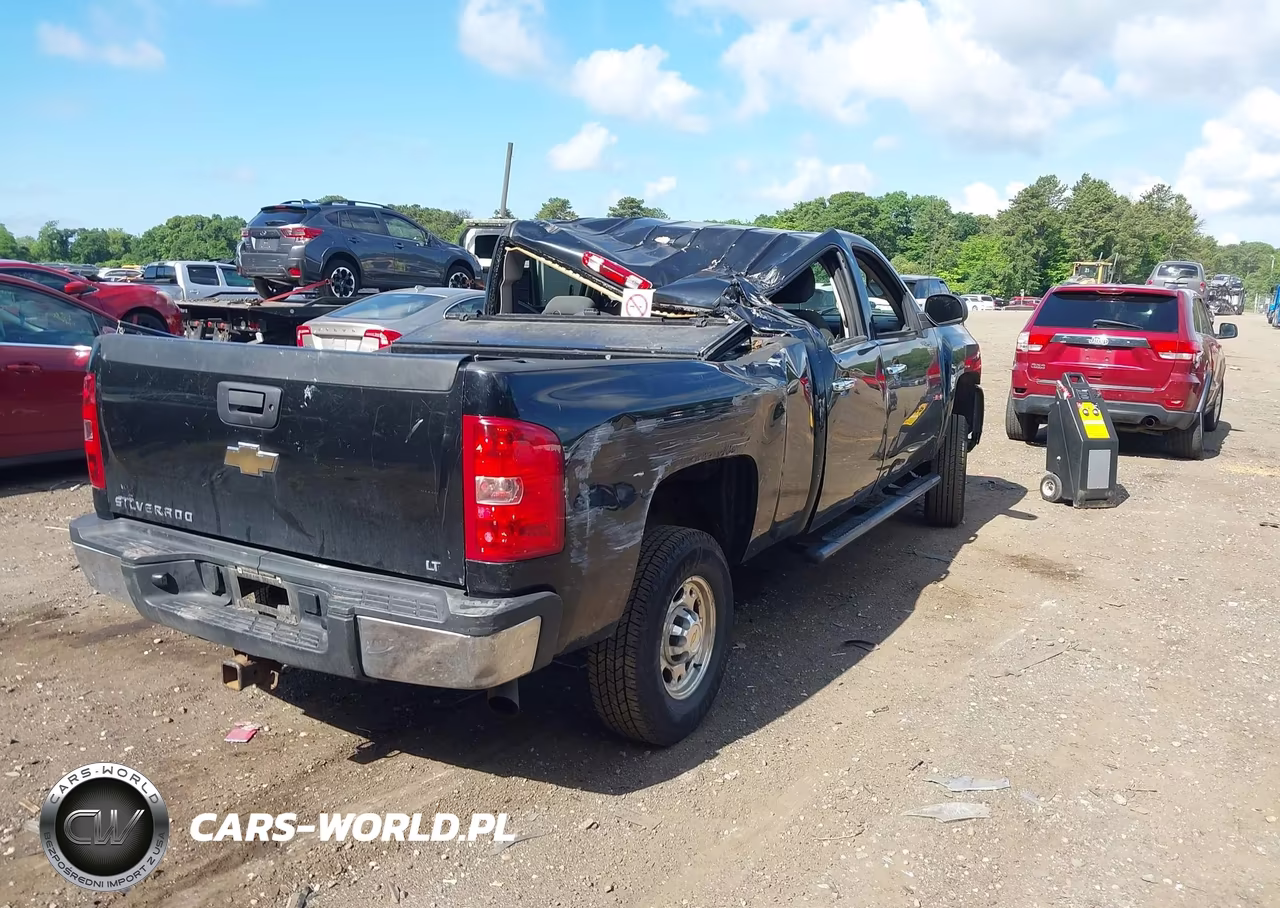 2009 Chevrolet Silverado 2500Hd Lt VIN:1GCHK53K19F165931 - 4