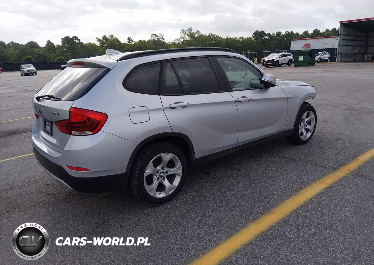 2015 BMW X1 Sdrive28I VIN:WBAVM1C54FVW57738 - 4
