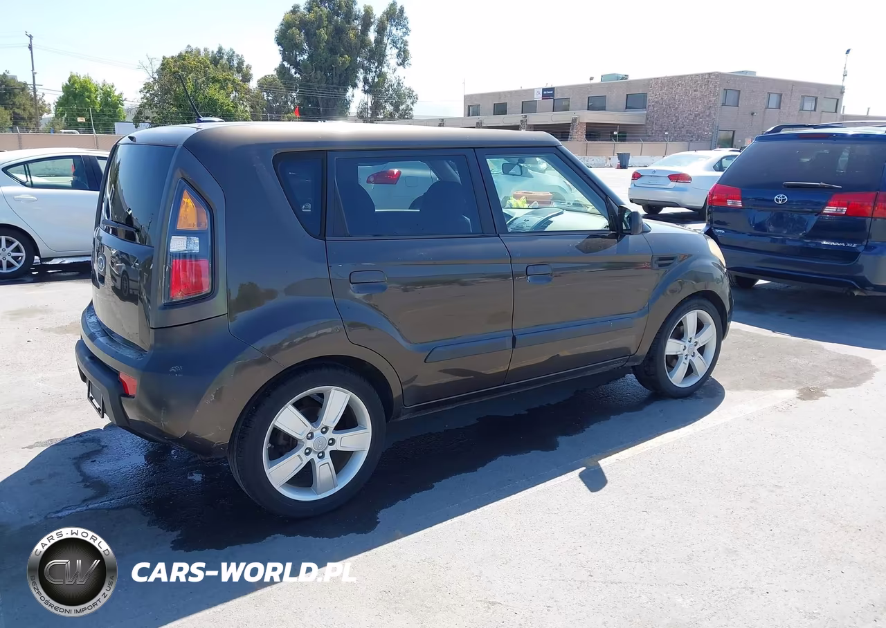 2010 Kia Soul ! VIN:KNDJT2A26A7125049 - 4