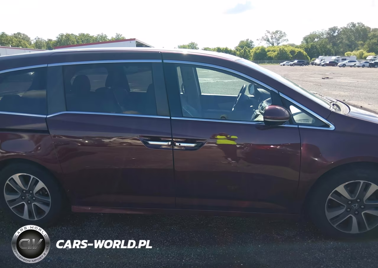 2016 Honda Odyssey Touring-Touring Elite VIN:5FNRL5H92GB093100 - 13